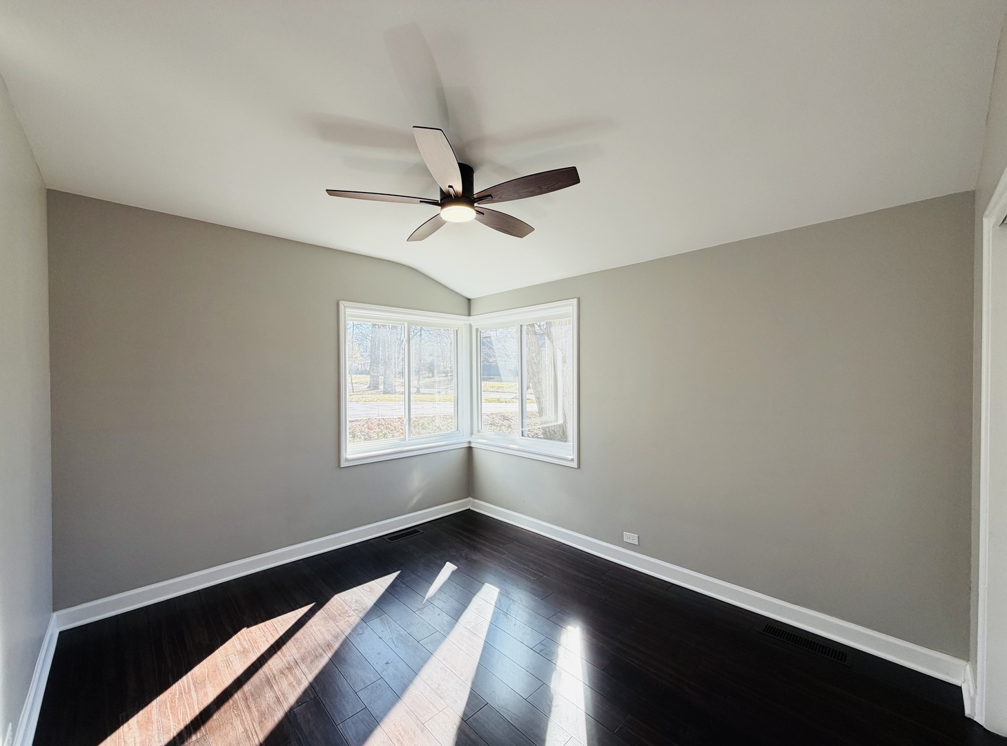 1459 Eastwood Avenue, Highland Park, IL 60035