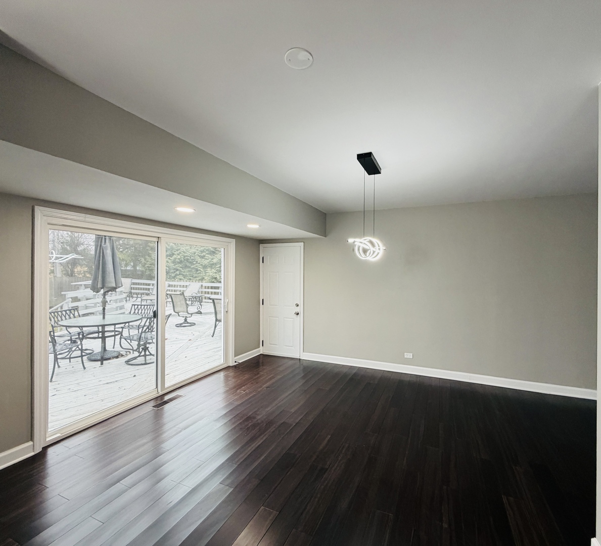 1459 Eastwood Avenue, Highland Park, IL 60035