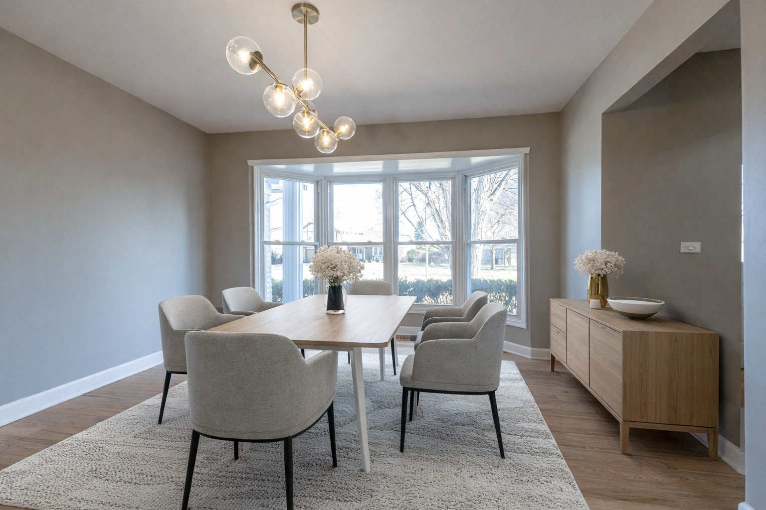 2892 Parkside Drive, Highland Park, IL 60035