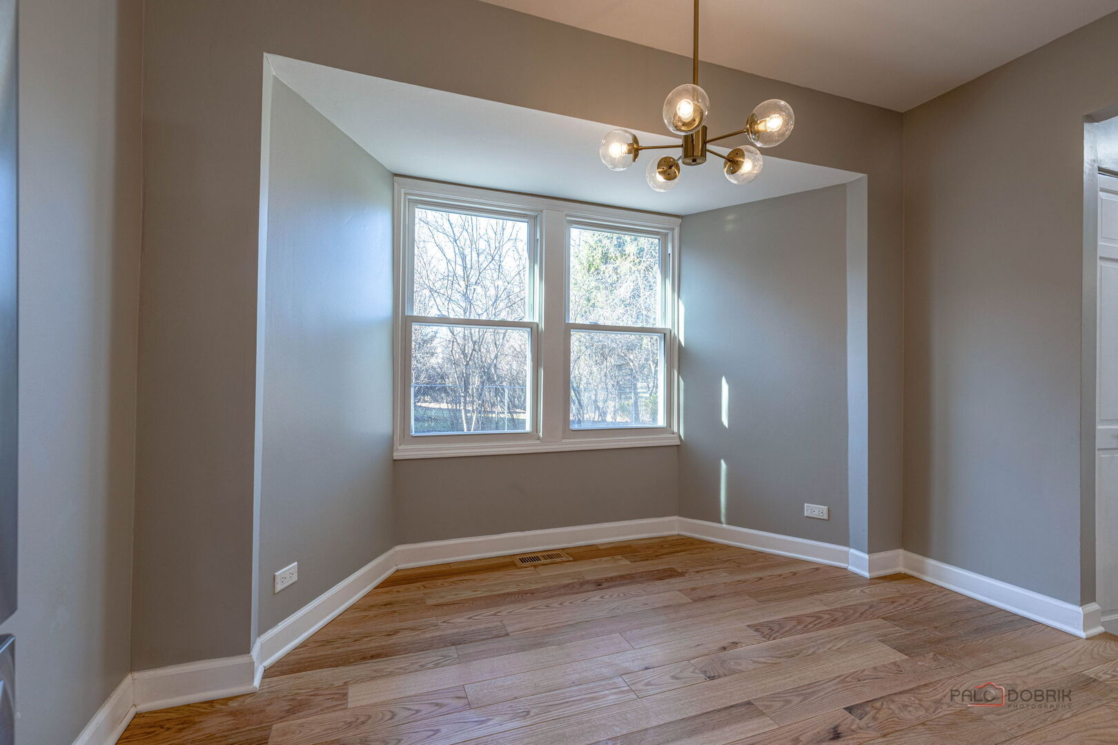 2892 Parkside Drive, Highland Park, IL 60035