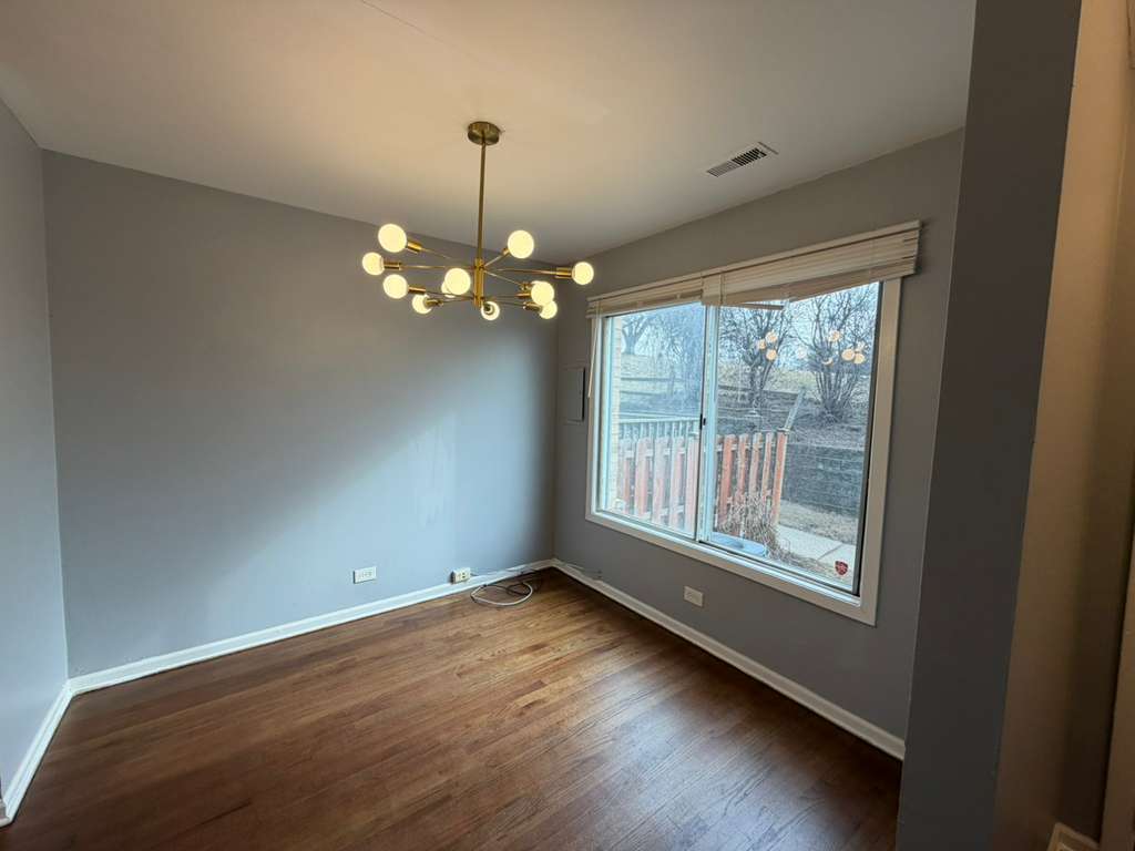 1612 Islandview Court, Hoffman Estates, IL 60169