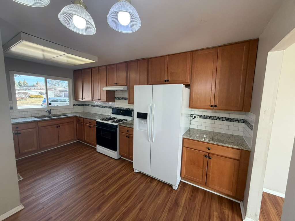 1321 COURT O Court, Hanover Park, IL 60133