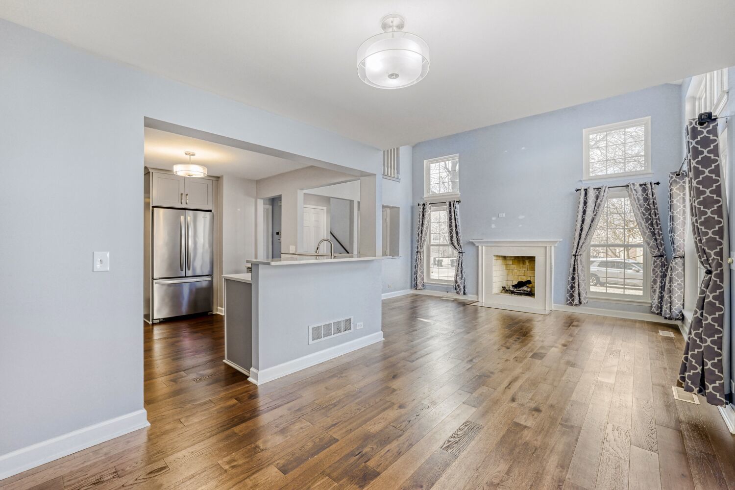 2222 Seaver Lane, Hoffman Estates, IL 60169