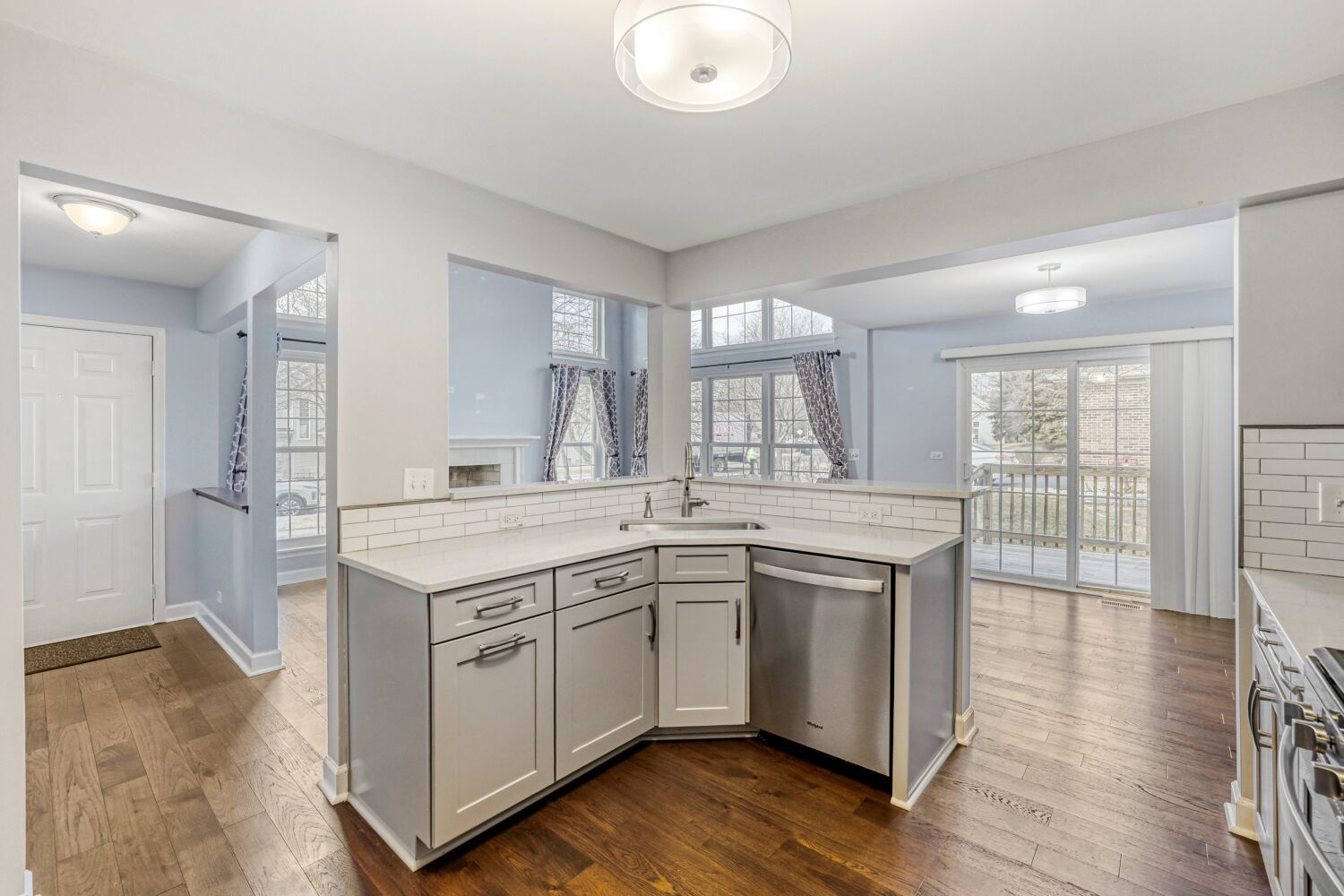 2222 Seaver Lane, Hoffman Estates, IL 60169