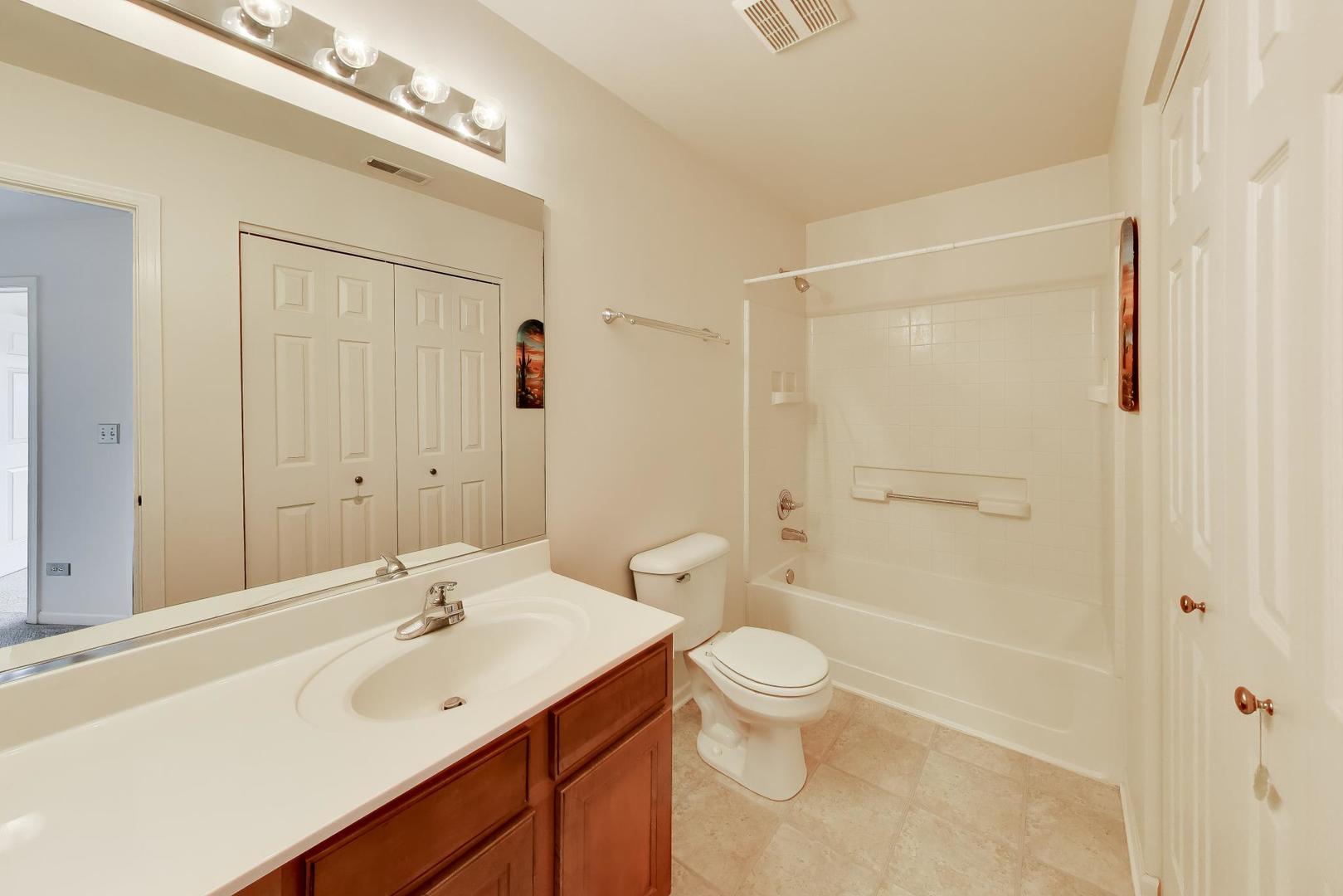 3003 Roxbury Court, Joliet, IL 60435