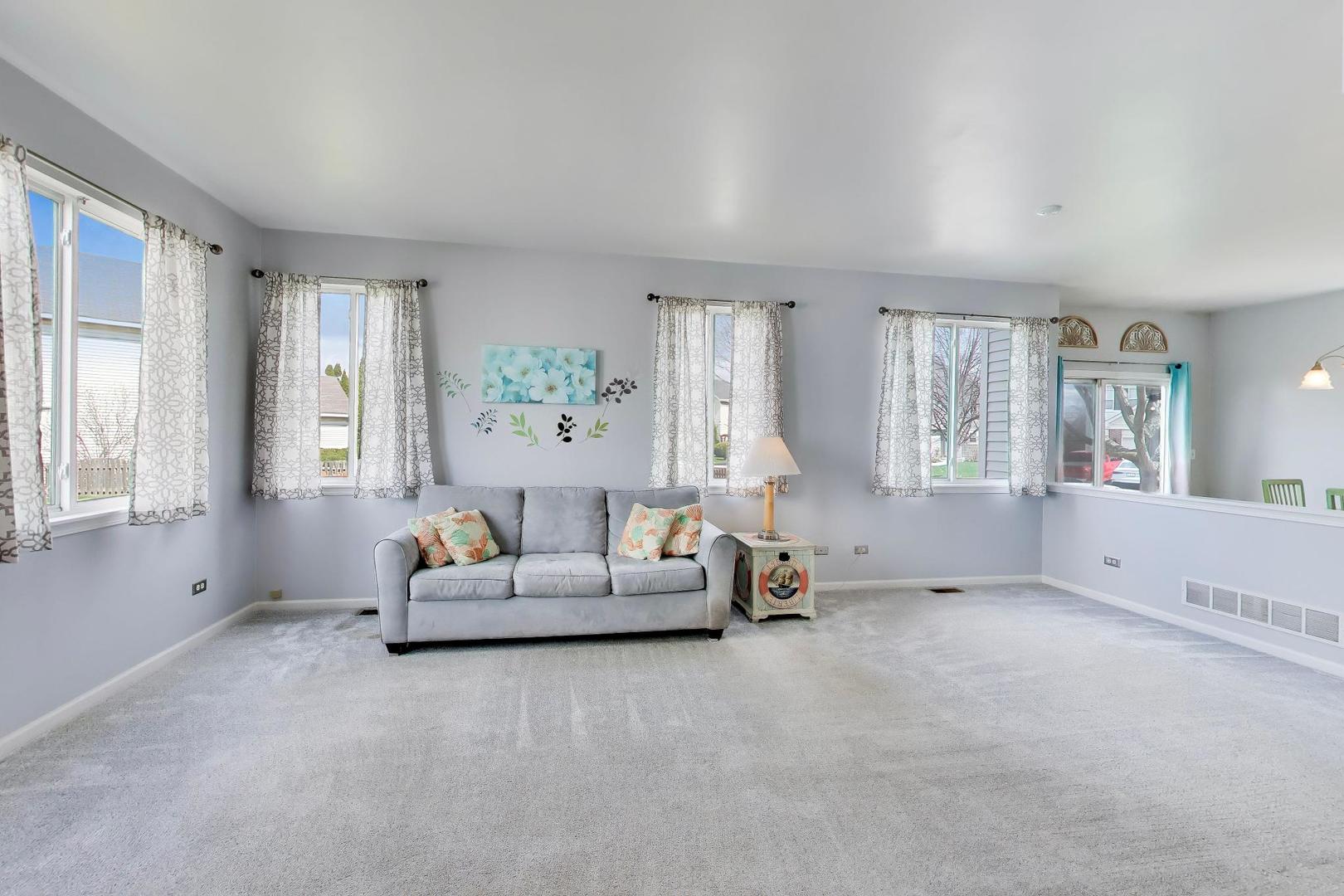 3003 Roxbury Court, Joliet, IL 60435