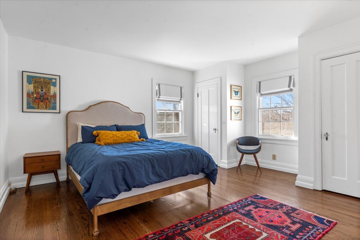 2121 Illini Road, Springfield, IL 62704