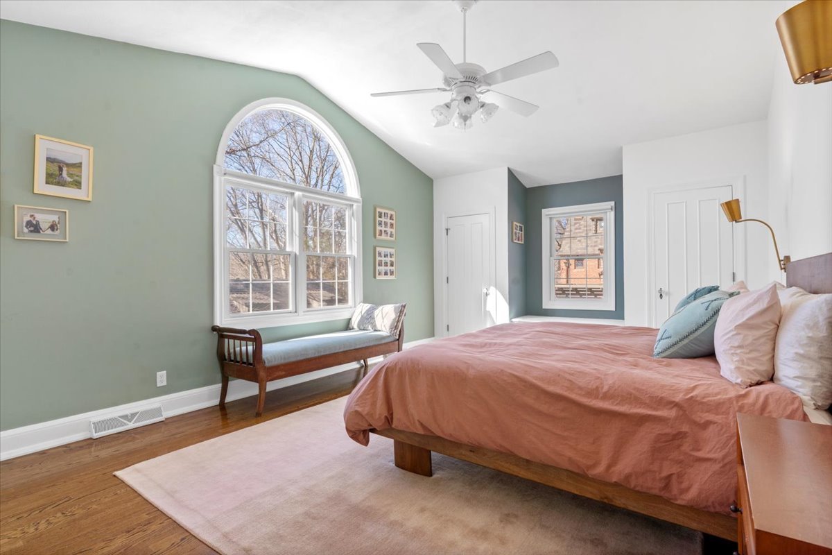 2121 Illini Road, Springfield, IL 62704