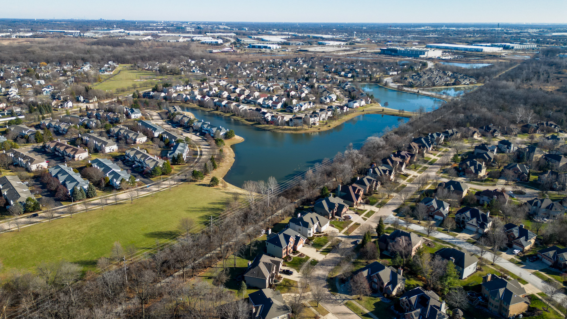 2667 Charter Oak Drive, Aurora, IL 60502