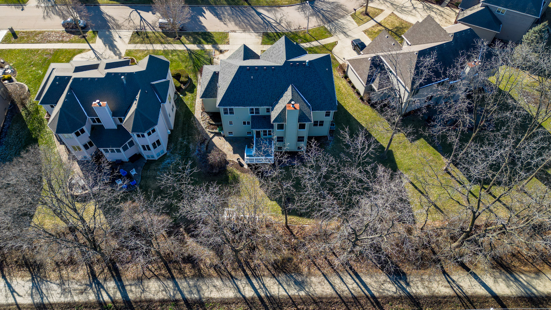 2667 Charter Oak Drive, Aurora, IL 60502