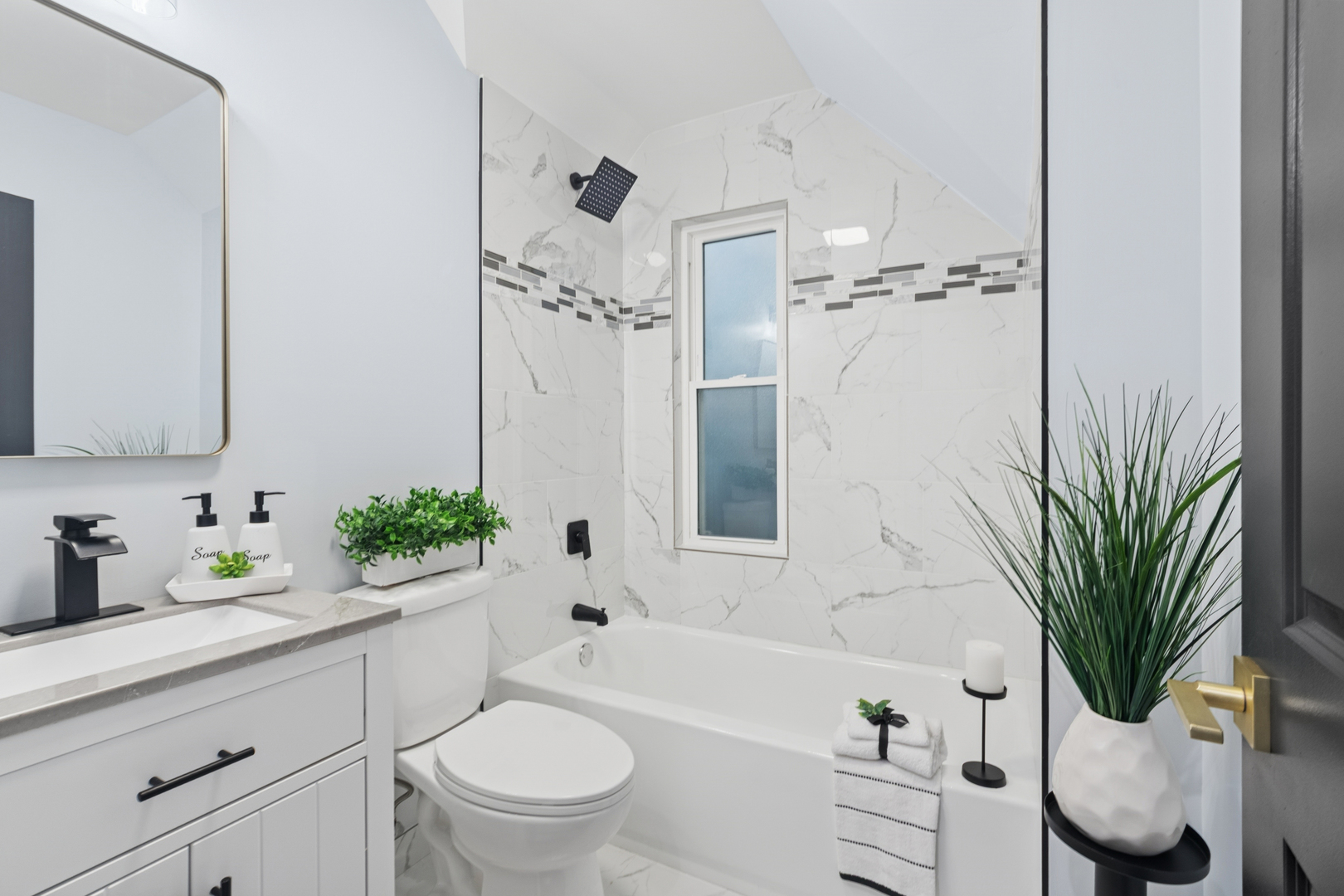 5168 S Wabash Avenue, Chicago, IL 60615