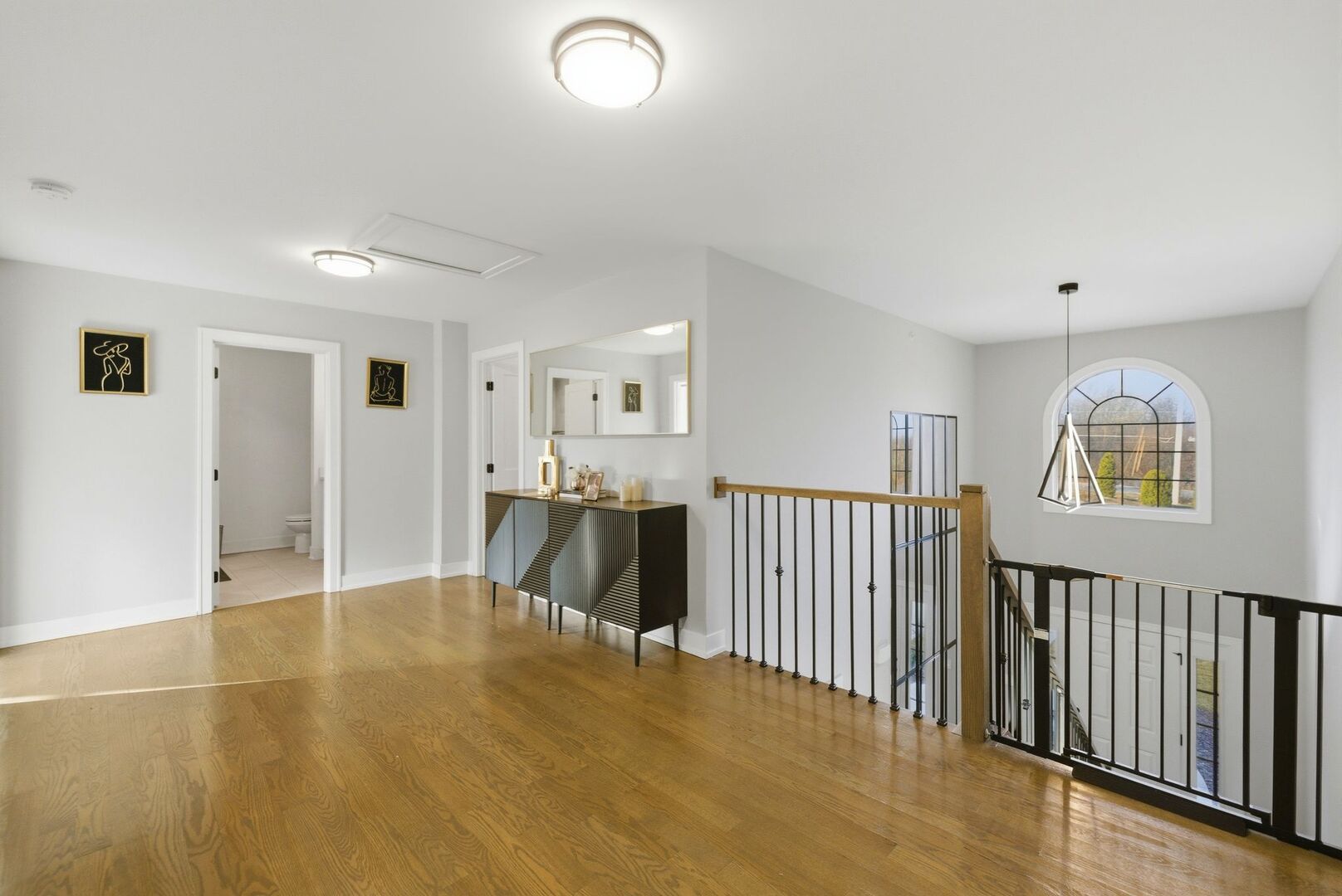 18145 94th Avenue, Tinley Park, IL 60487