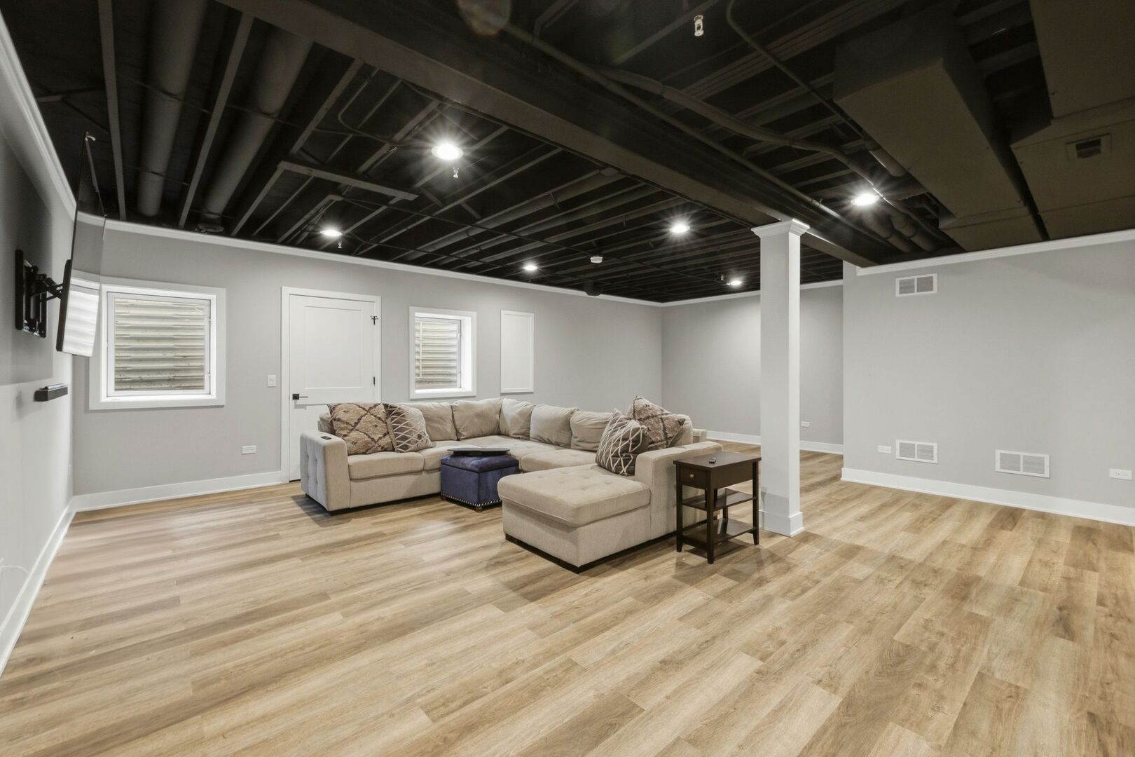 18145 94th Avenue, Tinley Park, IL 60487