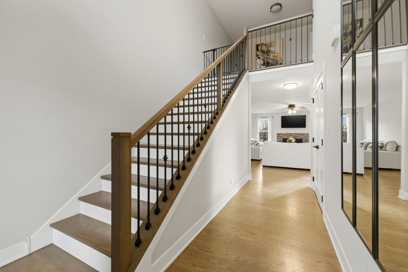 18145 94th Avenue, Tinley Park, IL 60487