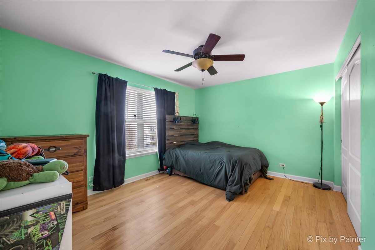 2310 Trailside Lane, Wauconda, IL 60084