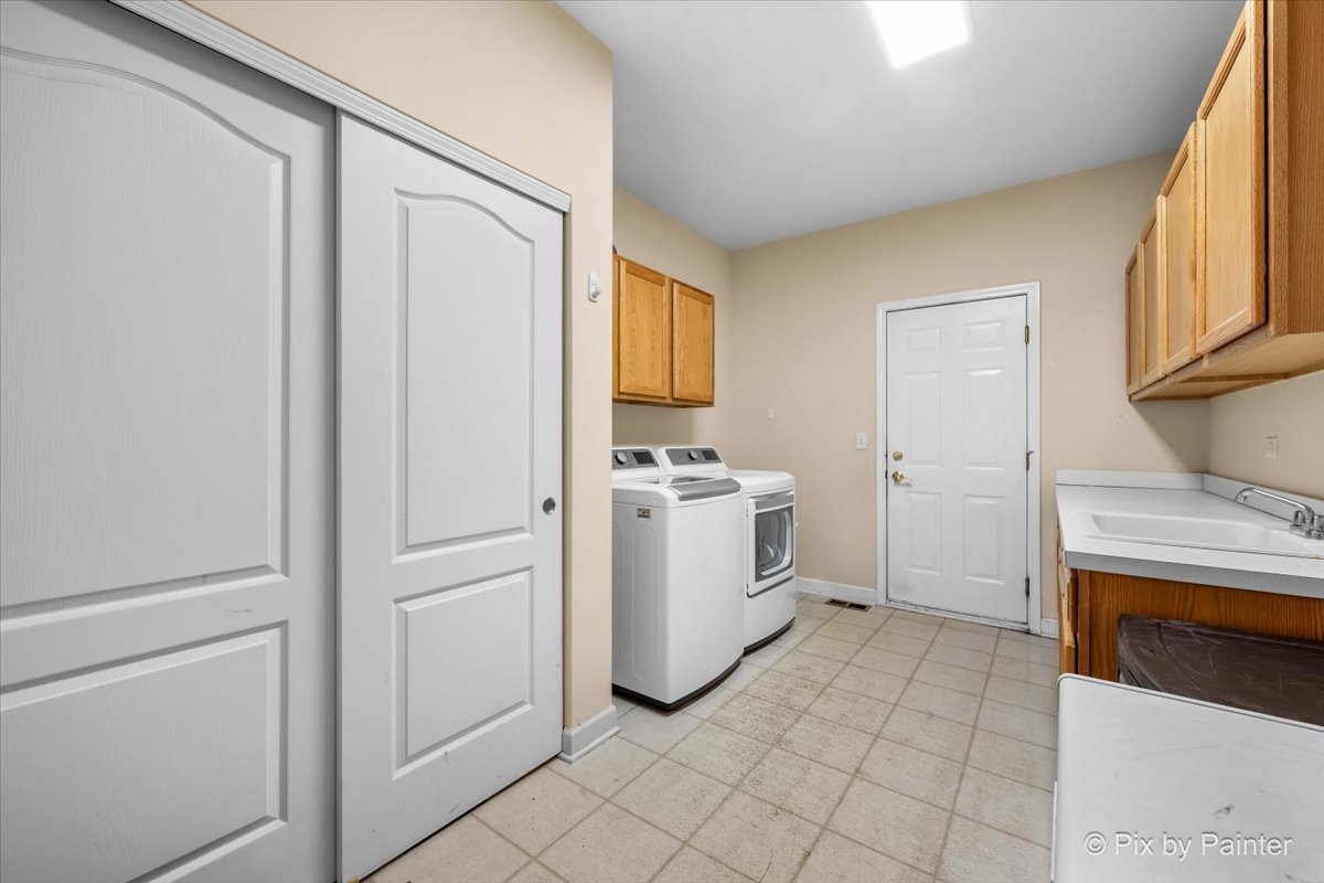 2310 Trailside Lane, Wauconda, IL 60084