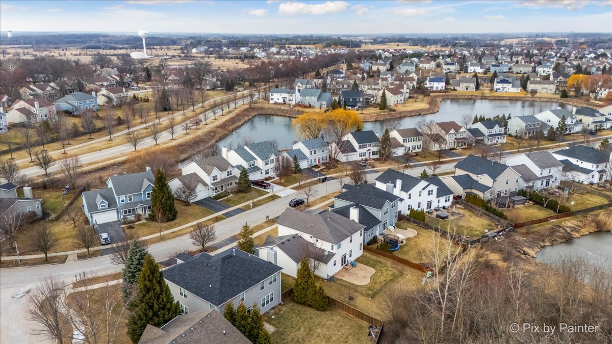 2310 Trailside Lane, Wauconda, IL 60084