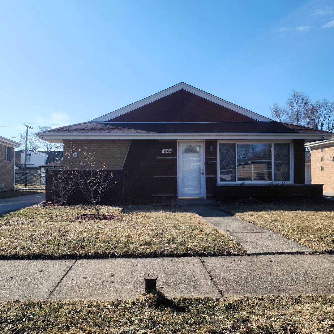 11550 Kolin Avenue, Alsip, IL 60803