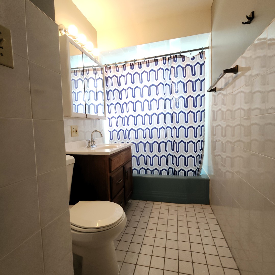 11550 Kolin Avenue, Alsip, IL 60803