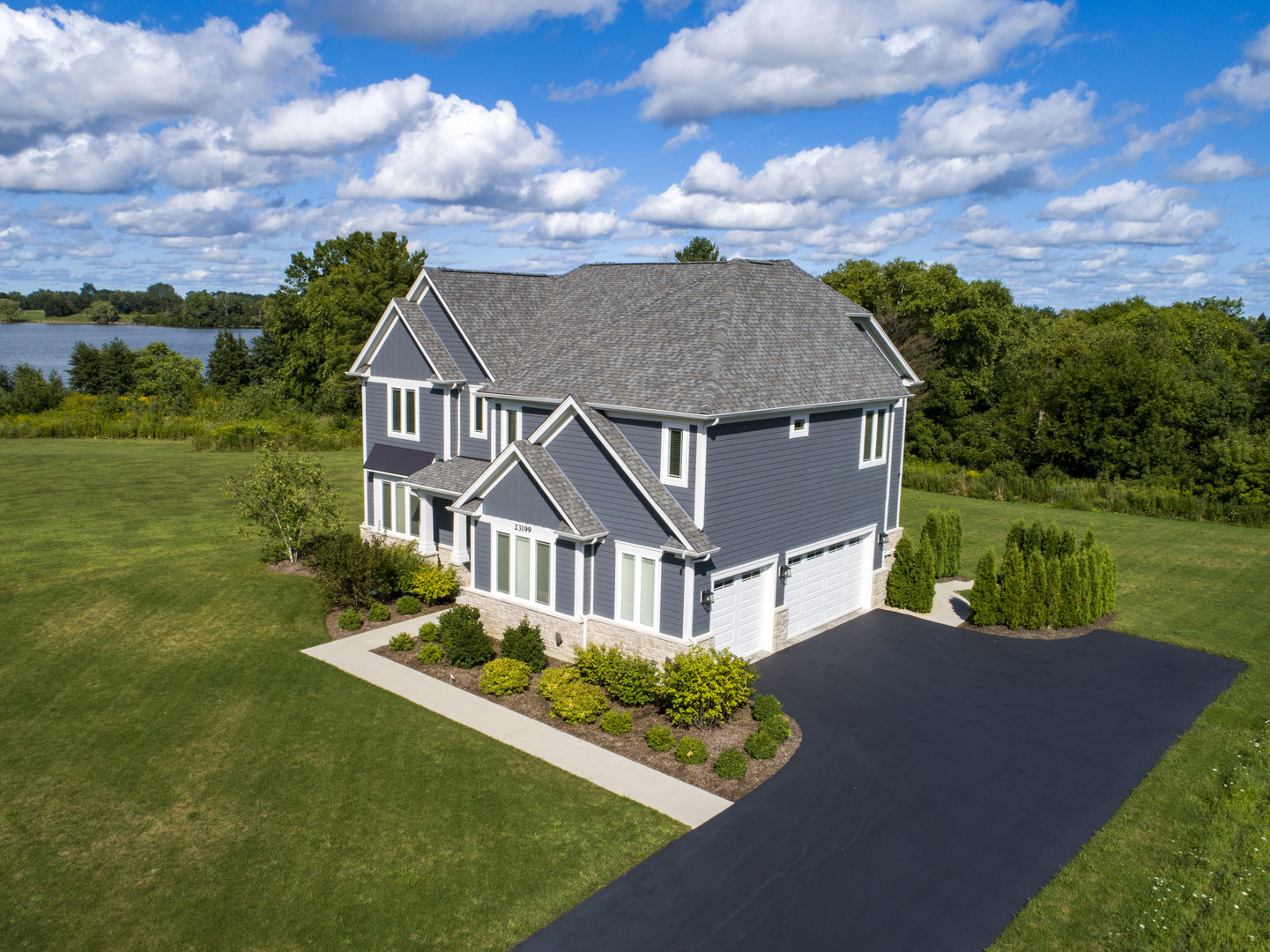 23199 N Sanctuary Club Drive, Kildeer, IL 60047