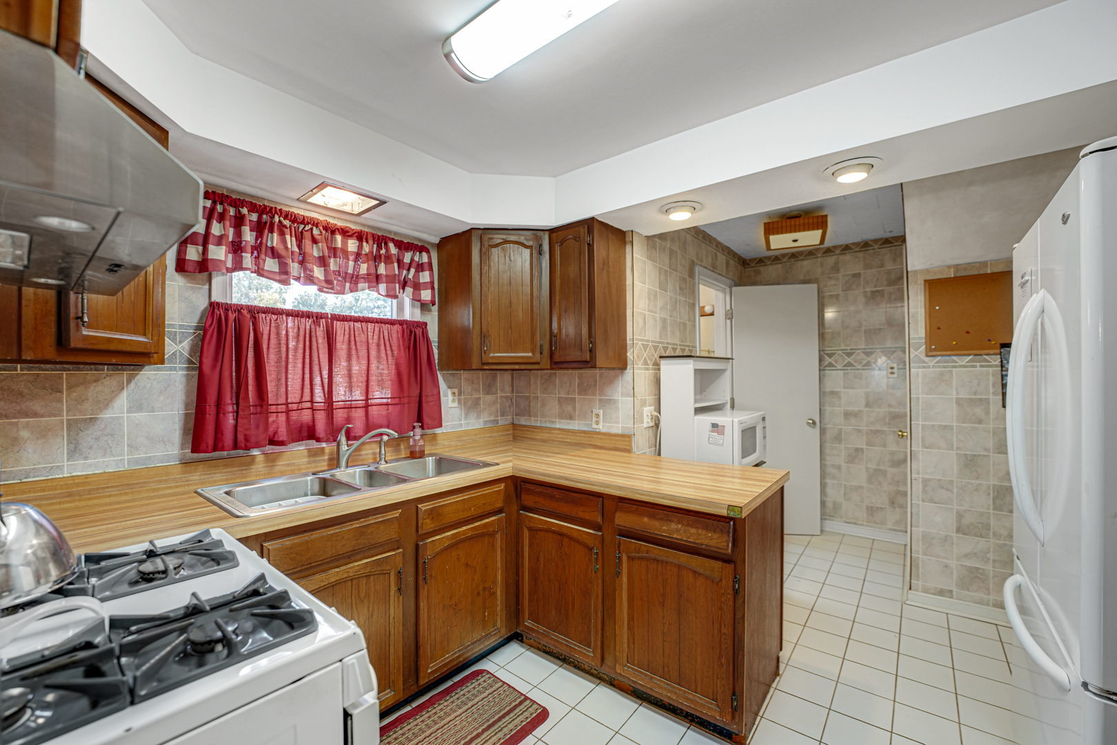 3704 S State Street, Crete, IL 60417