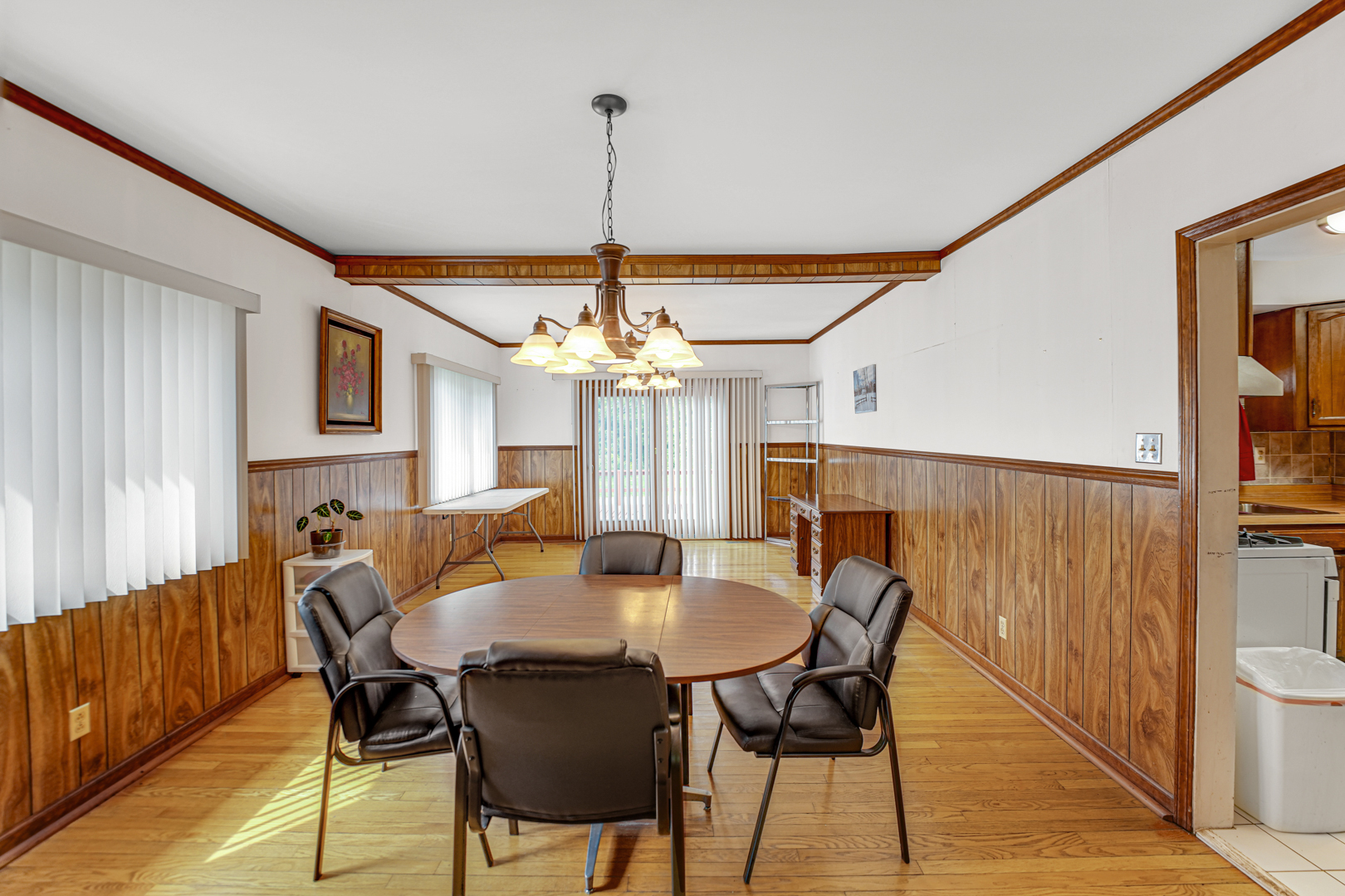 3704 S State Street, Crete, IL 60417