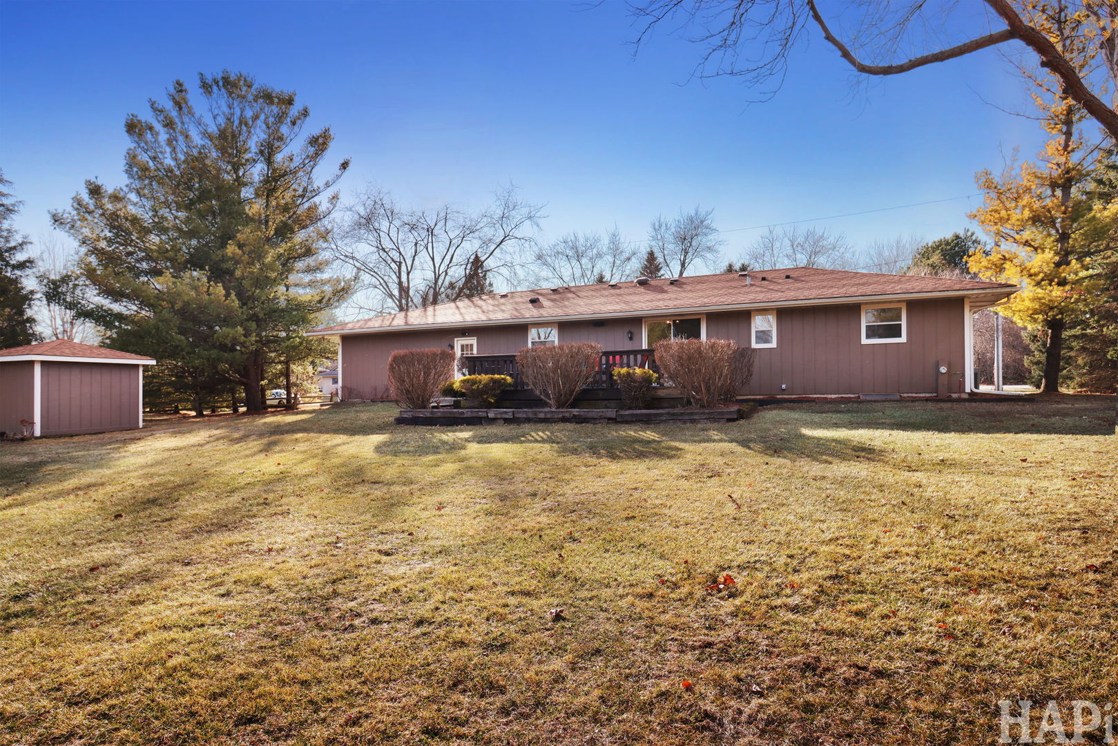 38689 N Boulevard View Avenue, Wadsworth, IL 60083