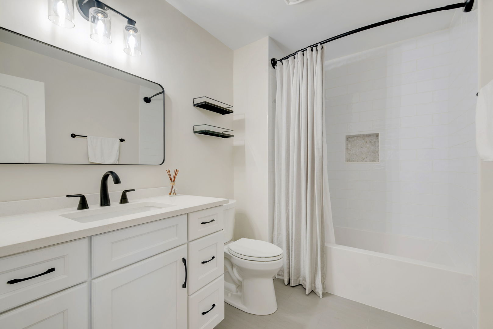 3252 Cool Springs Court, Naperville, IL 60564