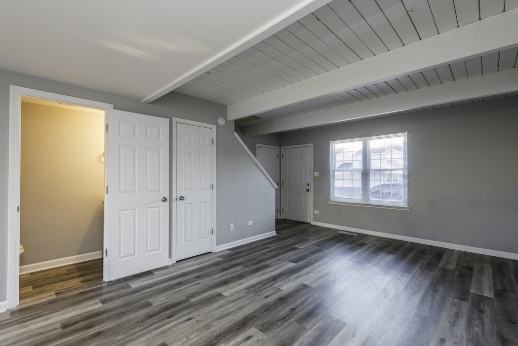 2053 Westview Lane, Round Lake Beach, IL 60073