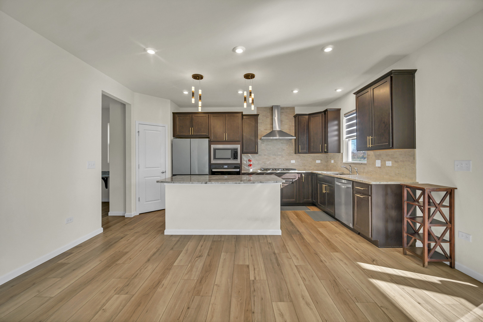 1007 Kessler Drive, Mundelein, IL 60060