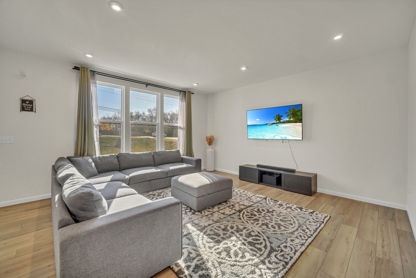 1007 Kessler Drive, Mundelein, IL 60060