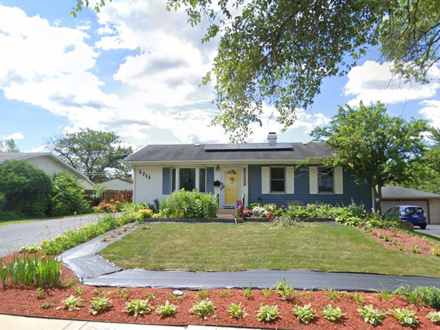 2713 Forest Glen Parkway, Woodridge, IL 60517