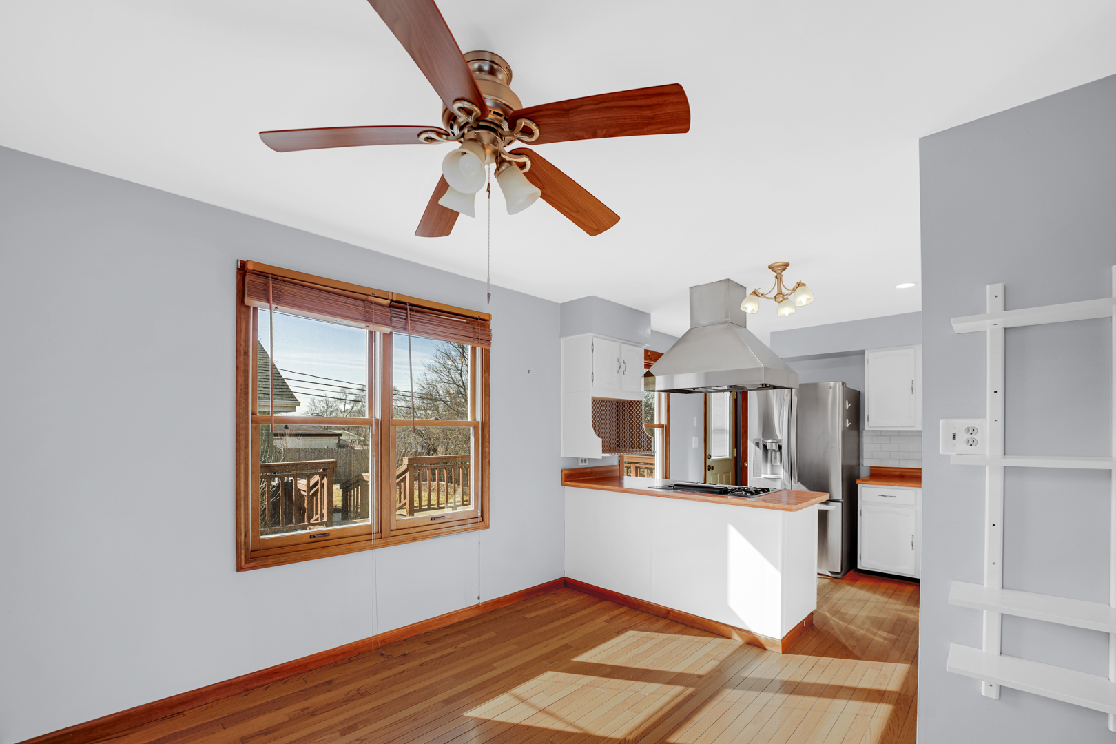 2713 Forest Glen Parkway, Woodridge, IL 60517