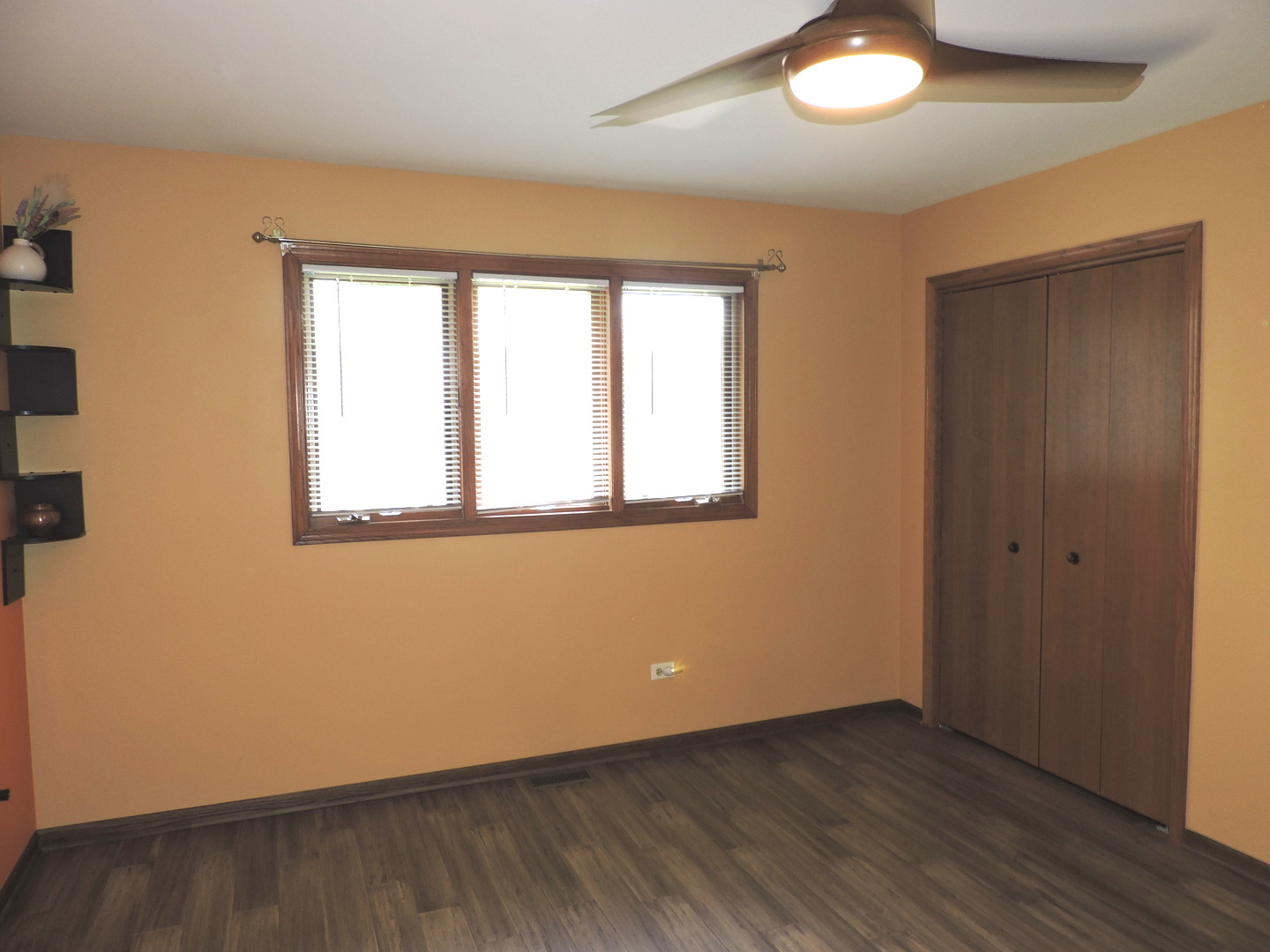 6931 Coachwood Trail, Tinley Park, IL 60477