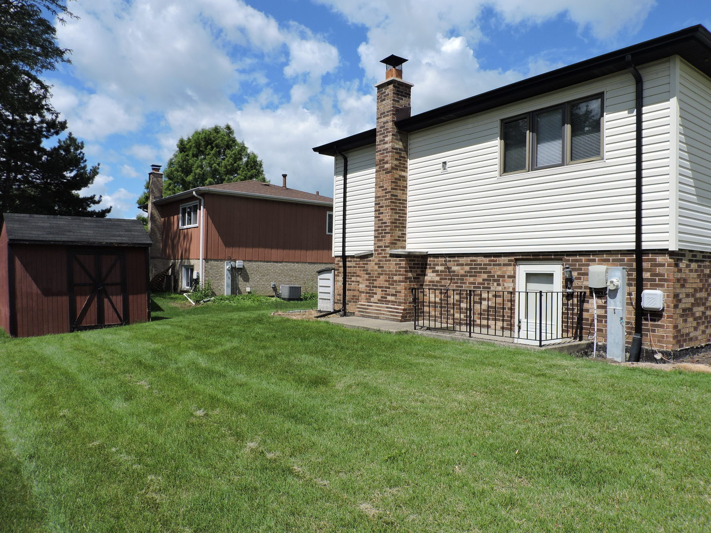 6931 Coachwood Trail, Tinley Park, IL 60477