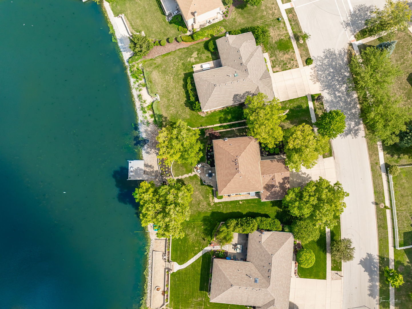 805 Edgewater Drive, Minooka, IL 60447