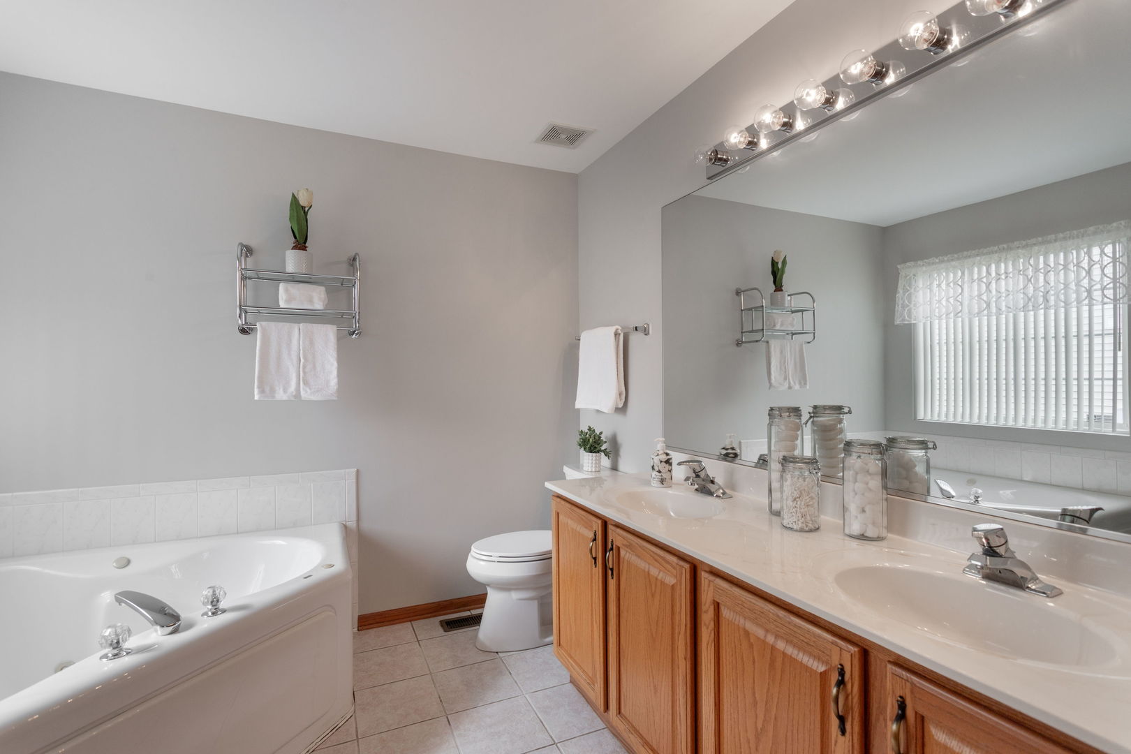 2224 Ashby Lane, Plainfield, IL 60586