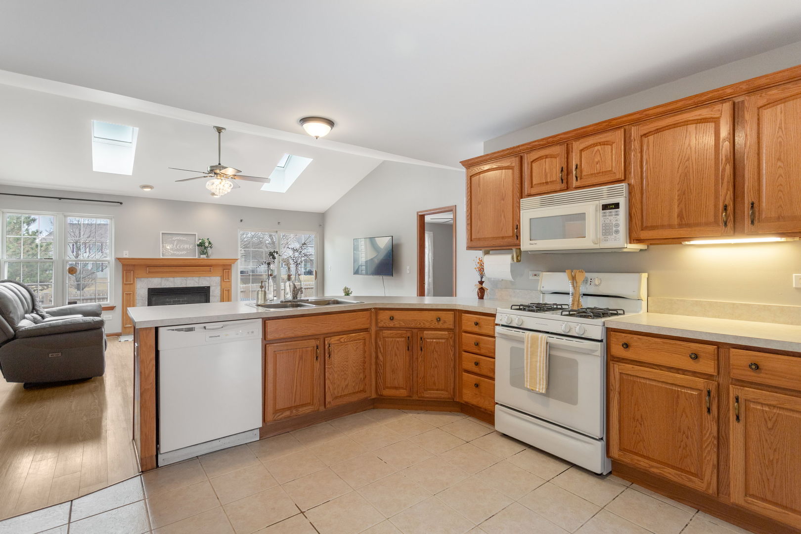 2224 Ashby Lane, Plainfield, IL 60586