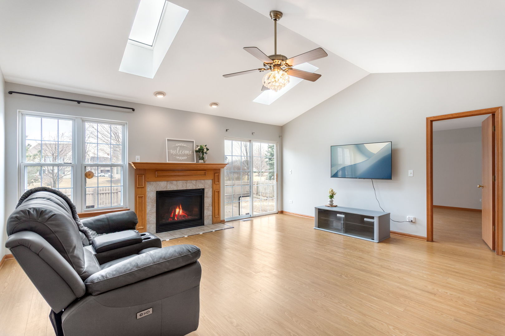 2224 Ashby Lane, Plainfield, IL 60586