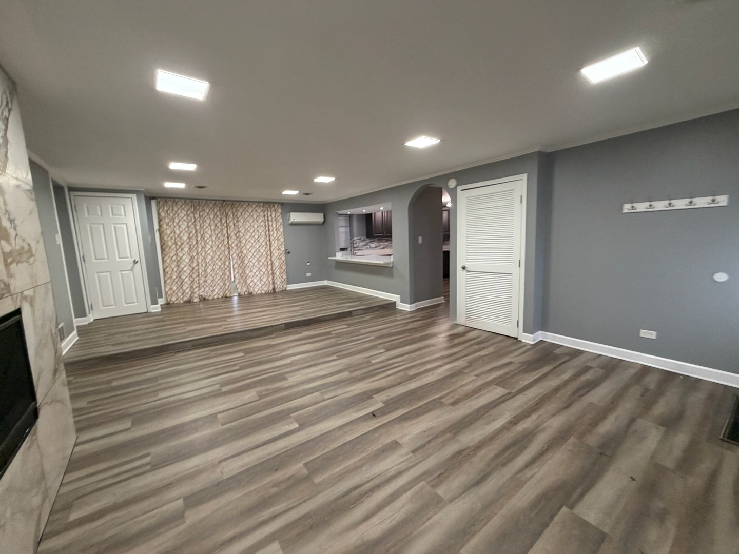 4601 184th Street, Country Club Hills, IL 60478