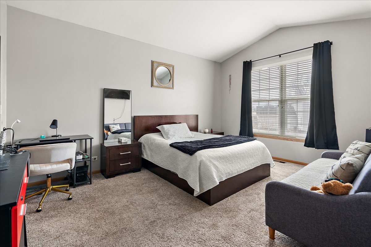 2941 Woodside Drive #0, Joliet, IL 60431