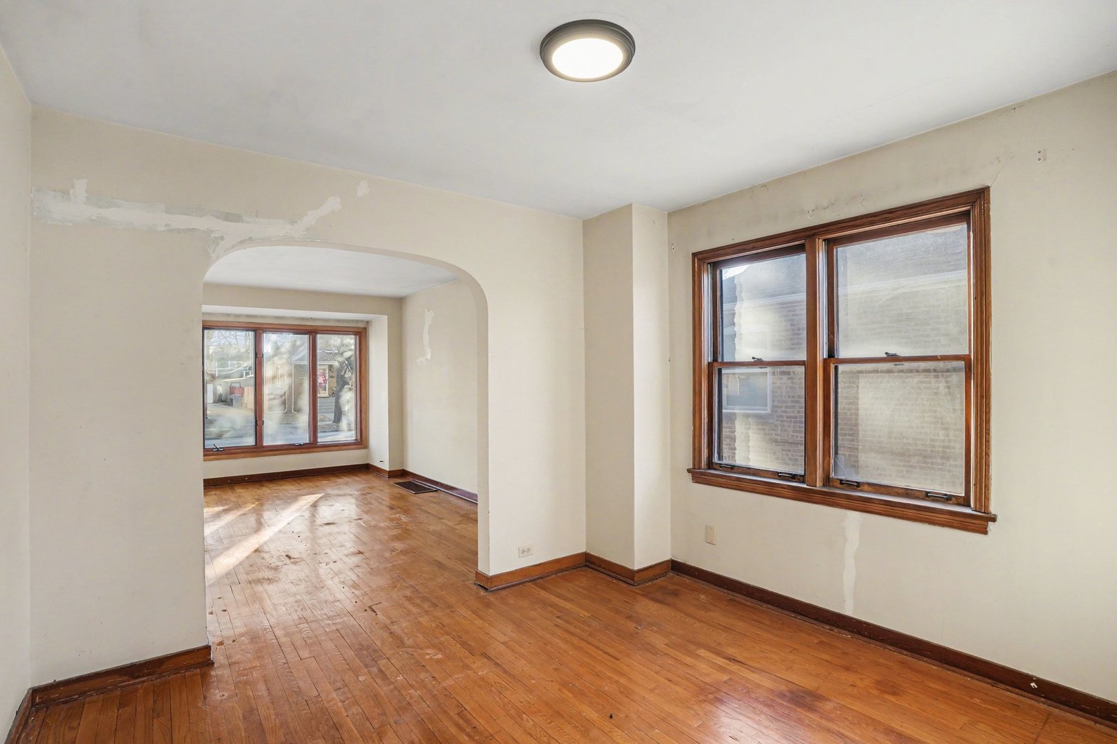 5352 S Neva Avenue, Chicago, IL 60638