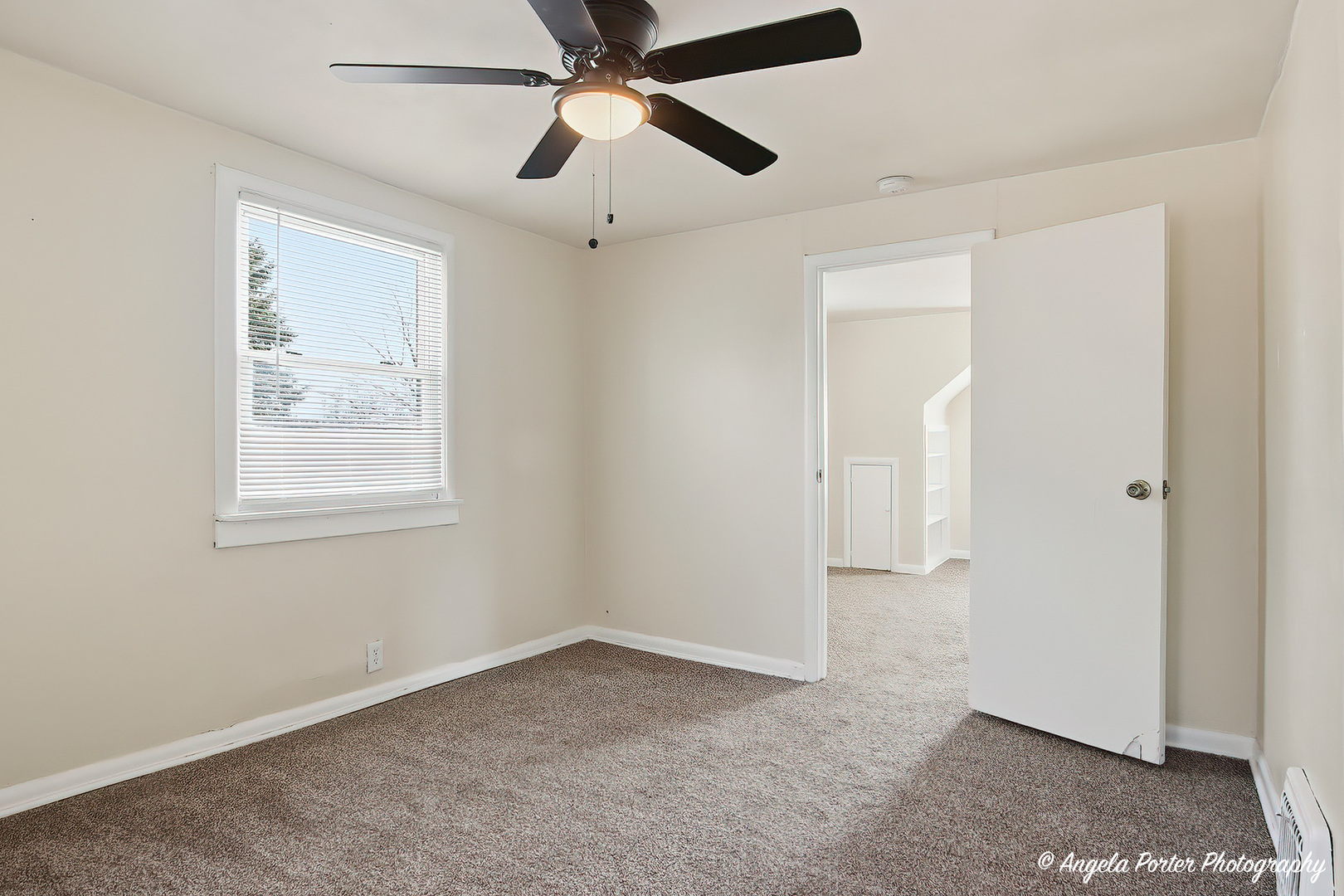 10219 W Illinois Avenue #2, Beach Park, IL 60099