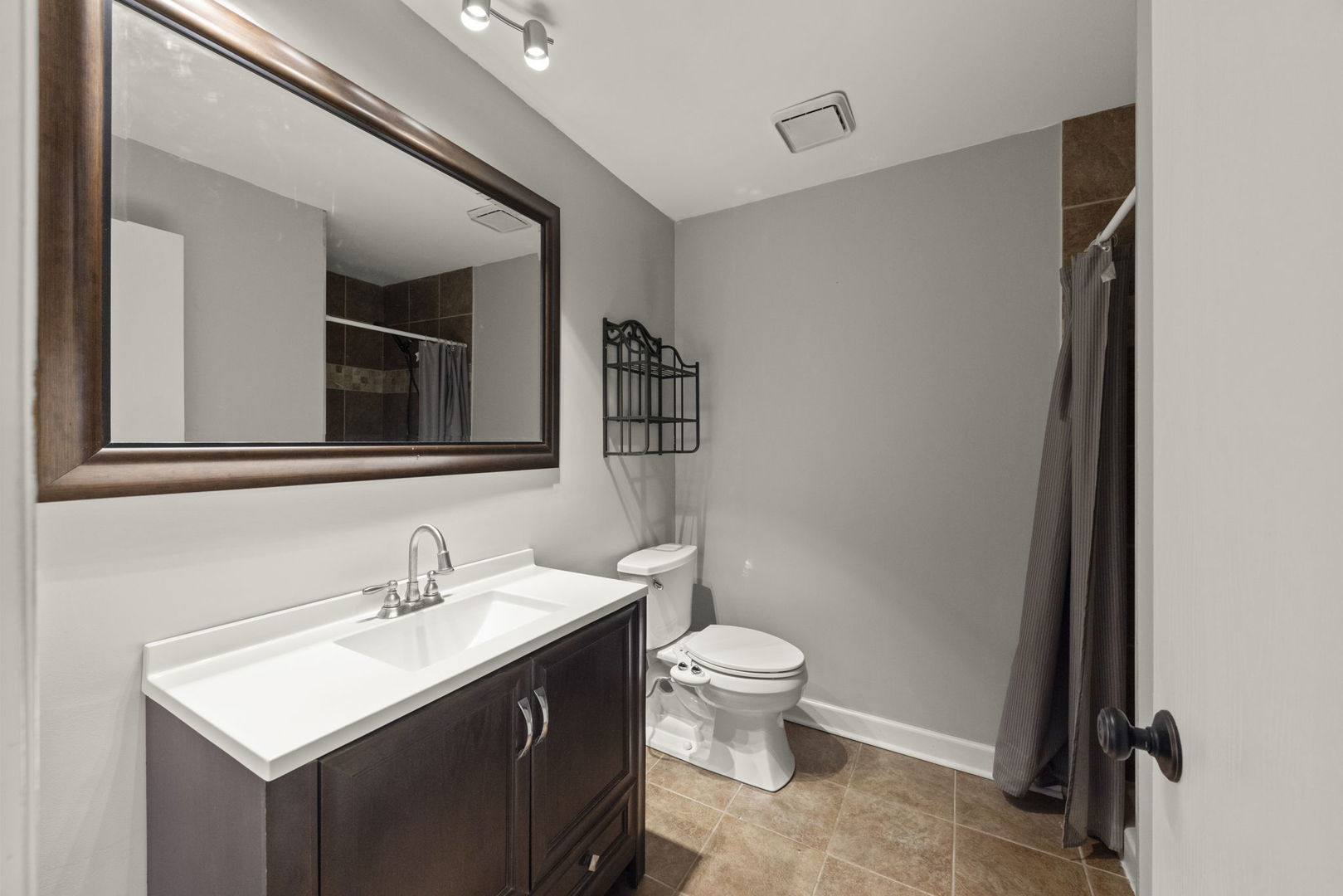 15730 ORLAN BROOK Drive #208, Orland Park, IL 60462