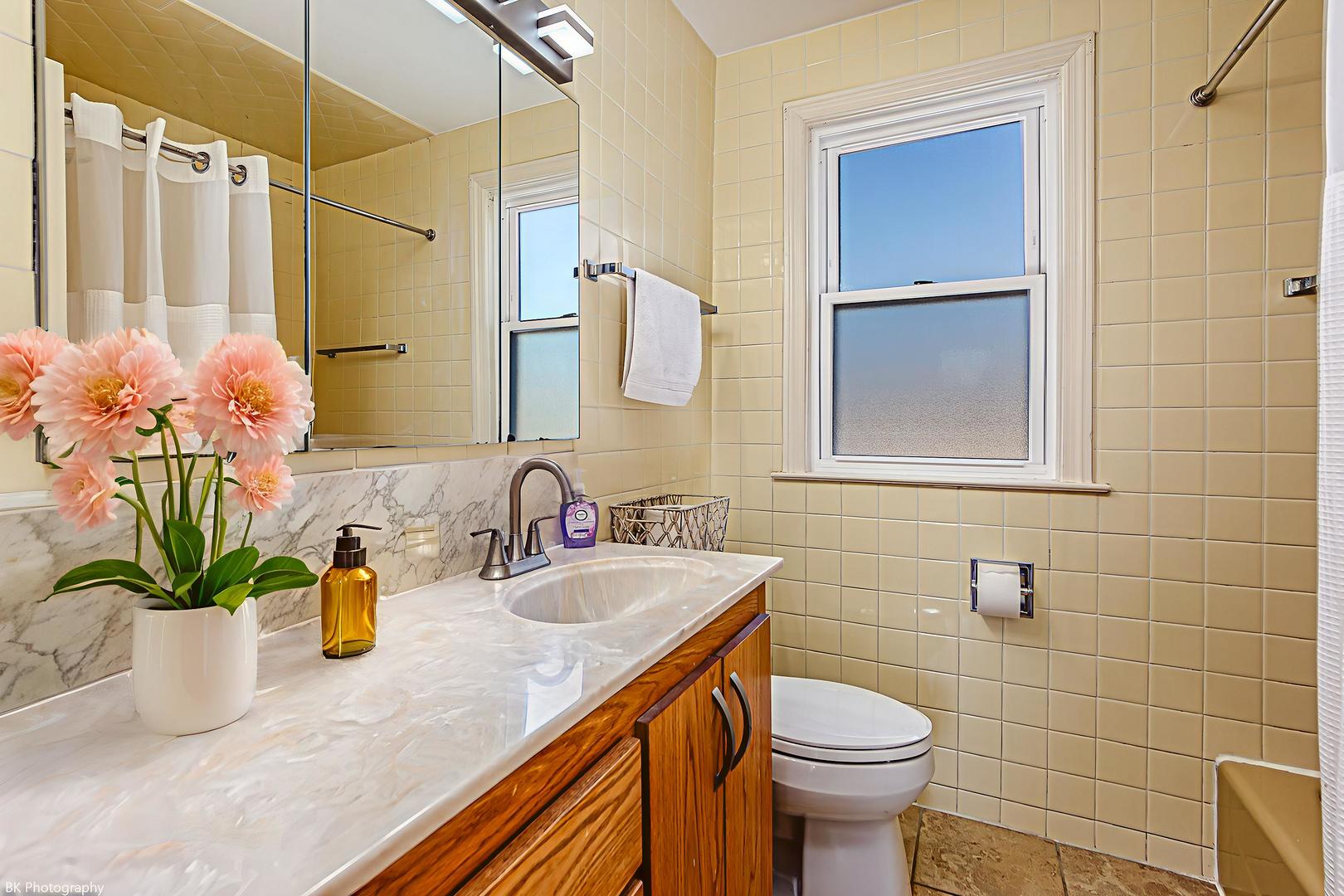 11458 S Washtenaw Avenue, Chicago, IL 60655