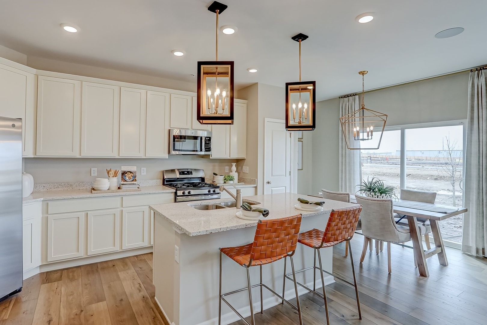 1638 Patterson Avenue, North Aurora, IL 60542