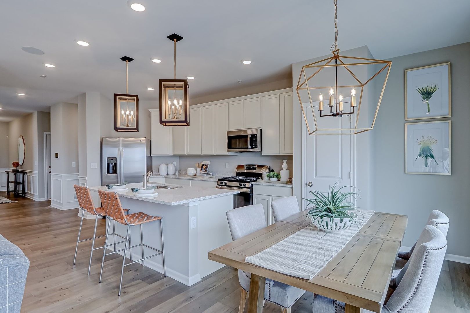 1638 Patterson Avenue, North Aurora, IL 60542