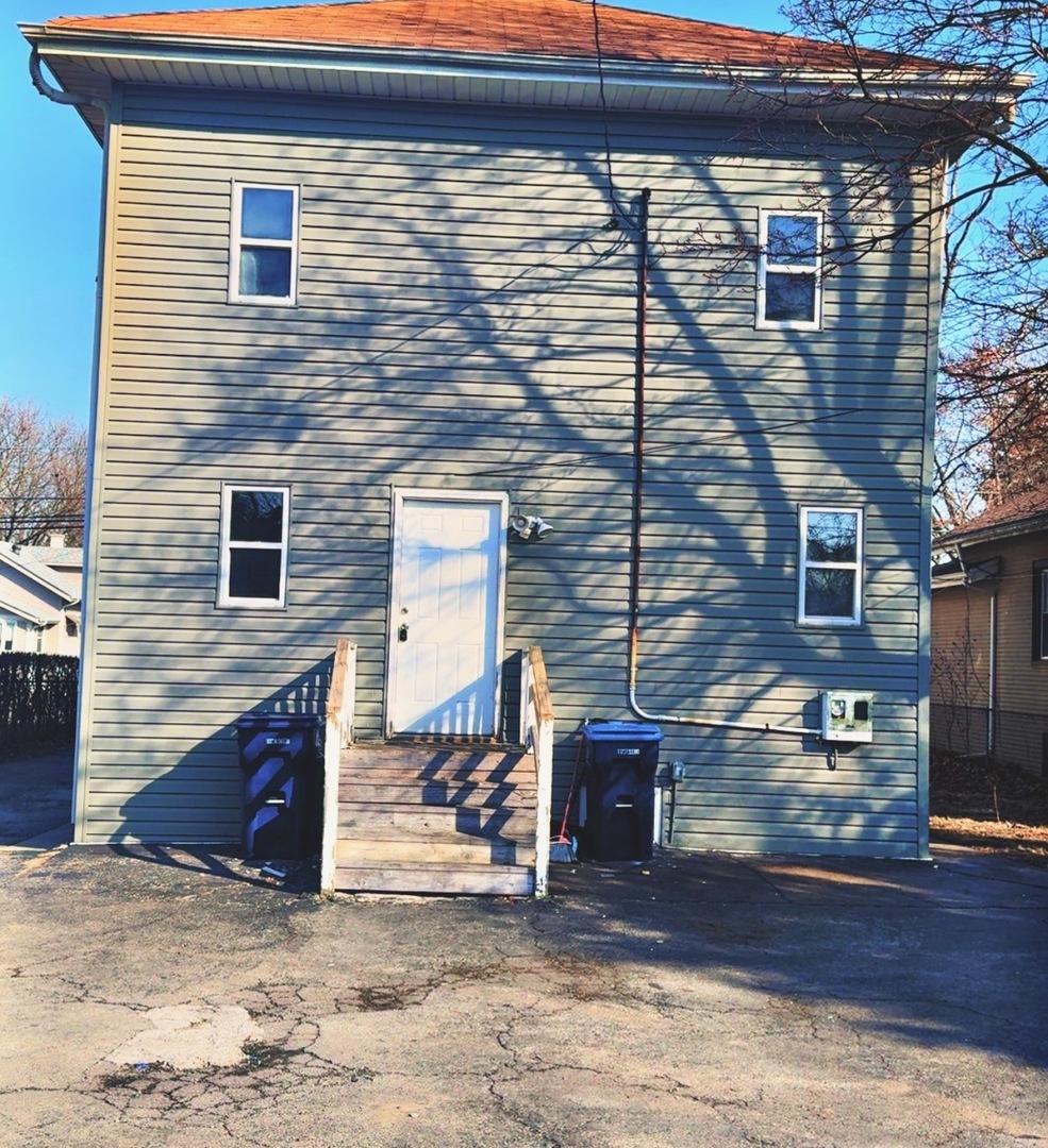 136 S Butrick Street, Waukegan, IL 60085