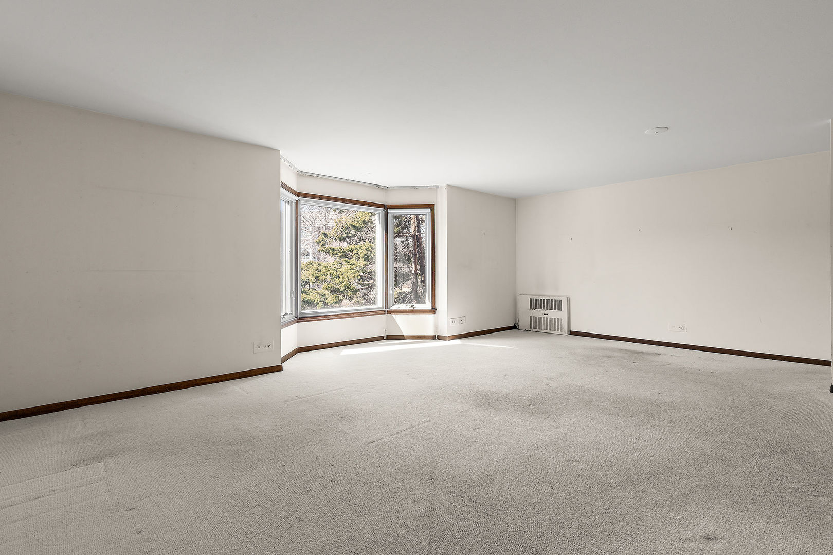 2500 Archbury Lane #1A, Park Ridge, IL 60068