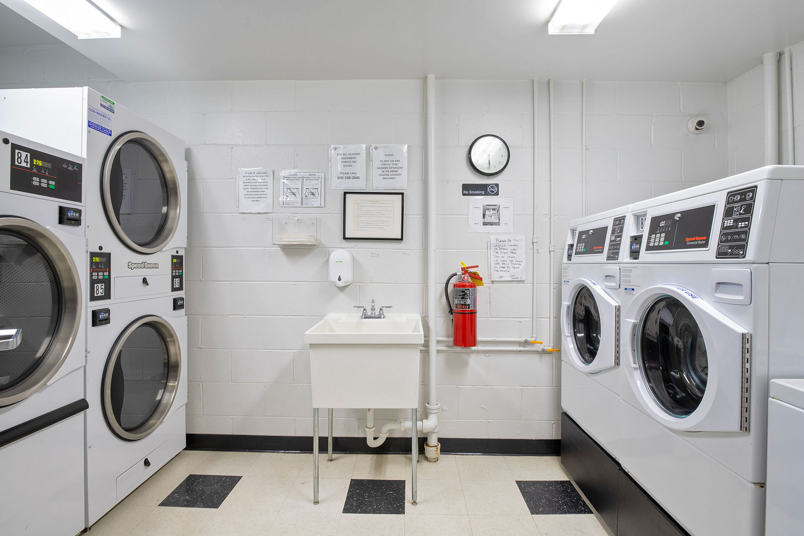 2500 Archbury Lane #1A, Park Ridge, IL 60068